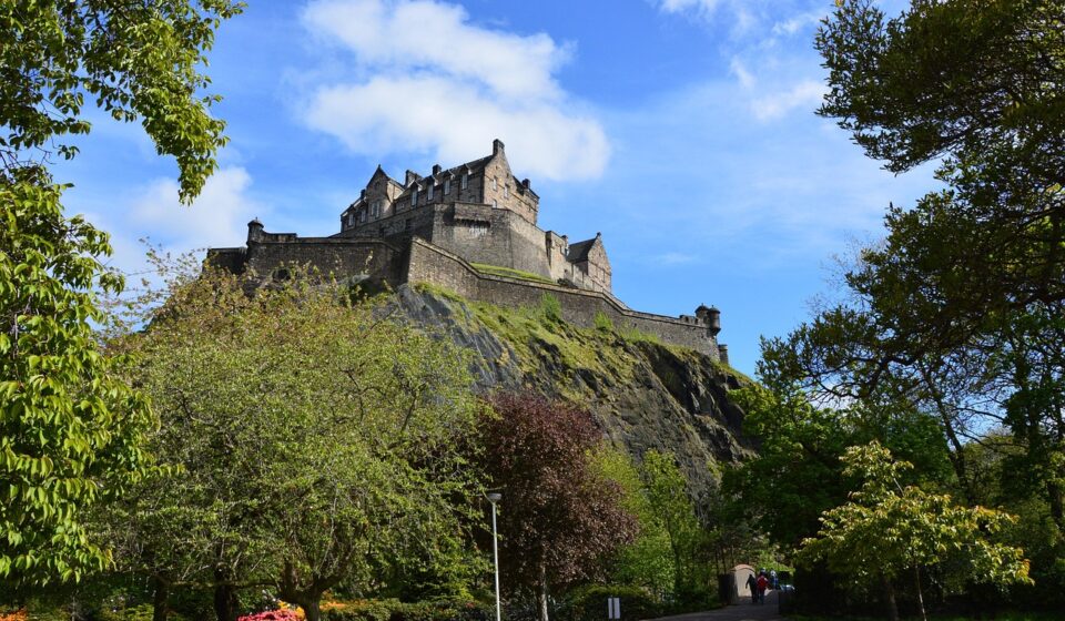 clock in edinburgh scotland
