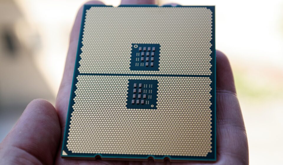 Ryzen 9 9950X3D vs 9800X3D