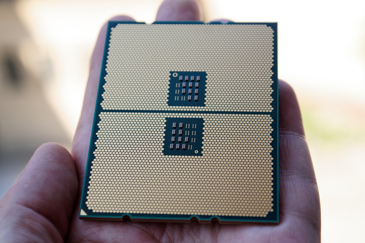 9800x3D vs 9950X3D: Choosing Your Gaming &