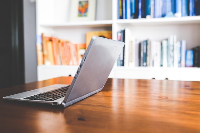 Comparing 'Atlas' to the Pixelbook Go Legacy