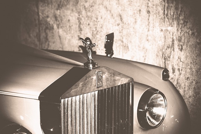 The Rolls-Royce Starlight Headliner feature illuminated, showing a starry night sky pattern.